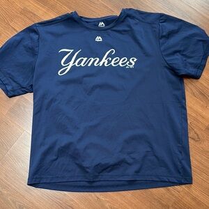 Men’s Dry Fit Yankees T-Shirt